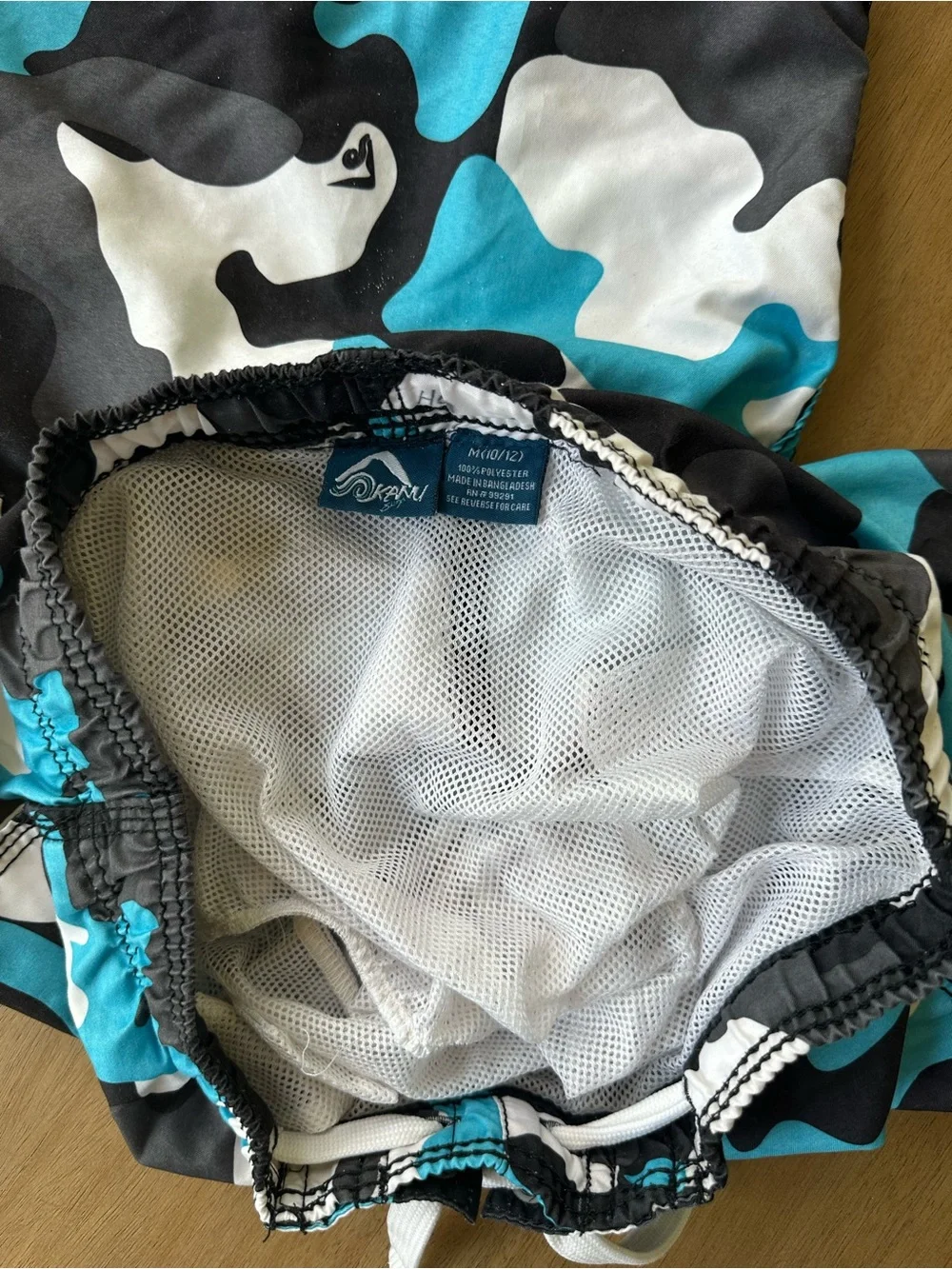 Kanu Surf Boys Black Blue Camo Swim Trunks, Size 10/12
